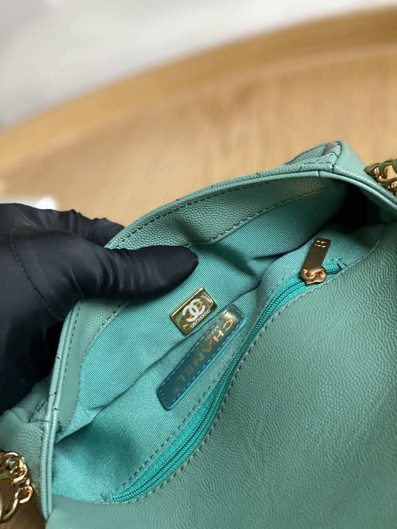 Chanel AS3757 Mini Flap Bag Grained Calfskin & Gold-Tone Metal Green