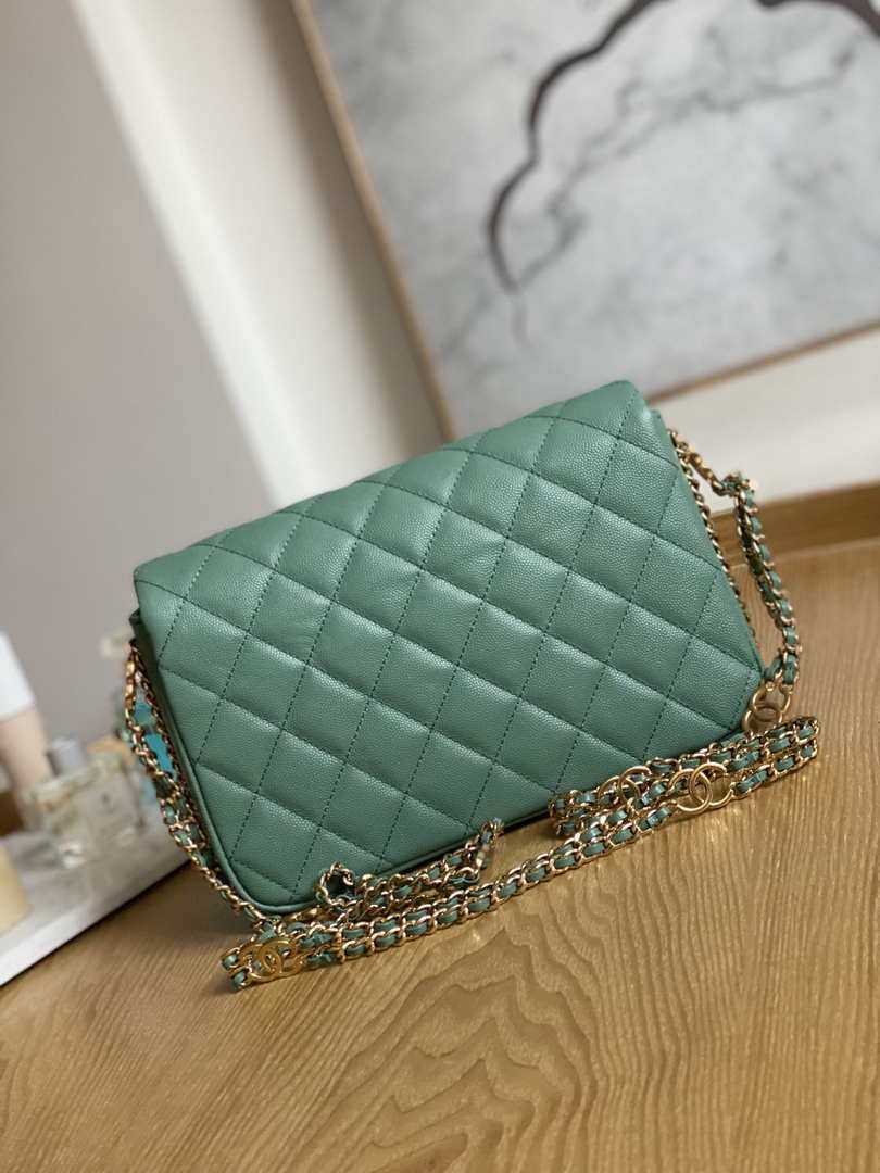 Chanel AS3777 Flap Bag Grained Calfskin & Gold-Tone Metal Green - Default Title - View 2