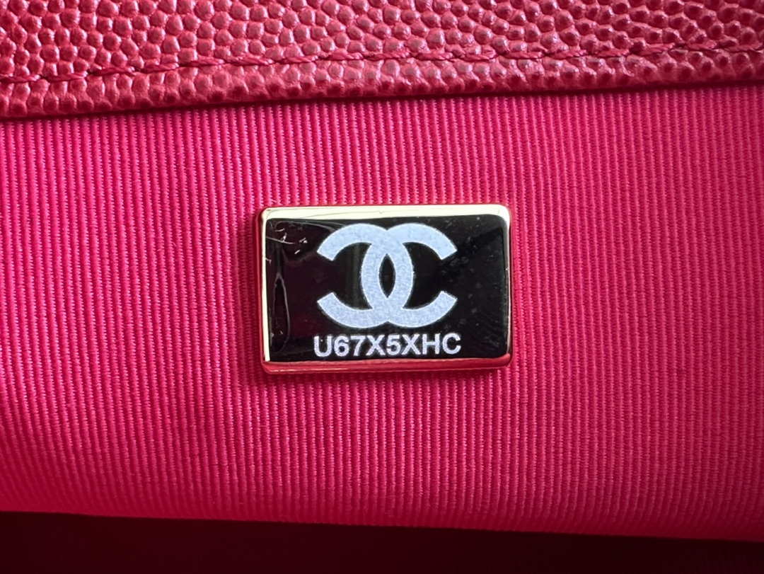 Chanel AS3777 Flap Bag Grained Calfskin & Gold-Tone Metal Red - Default Title - View 9
