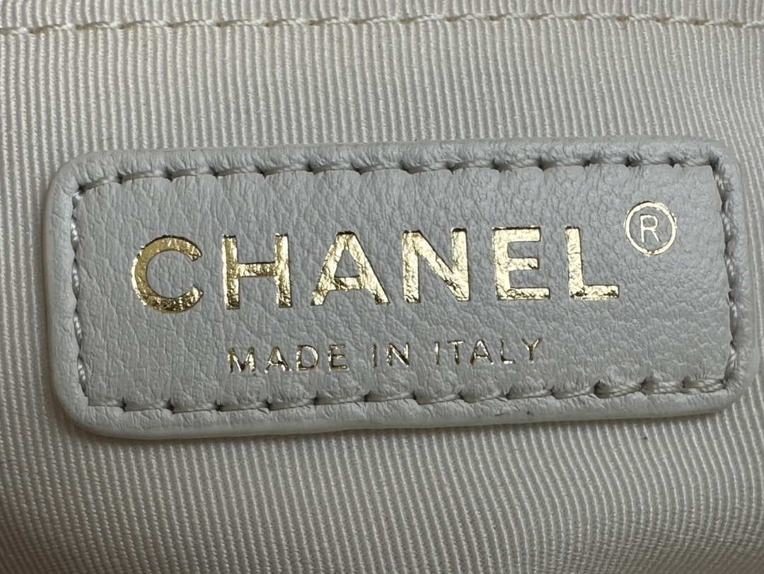 Chanel AS3777 Flap Bag Grained Calfskin & Gold-Tone Metal White - Default Title - View 8