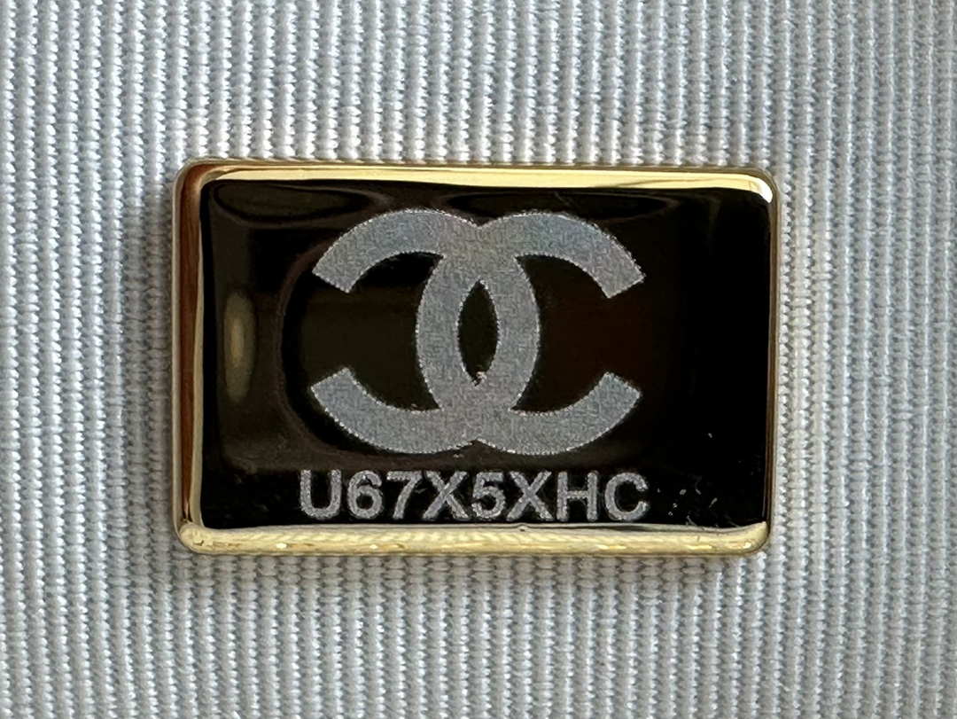 Chanel AS3777 Flap Bag Grained Calfskin & Gold-Tone Metal White