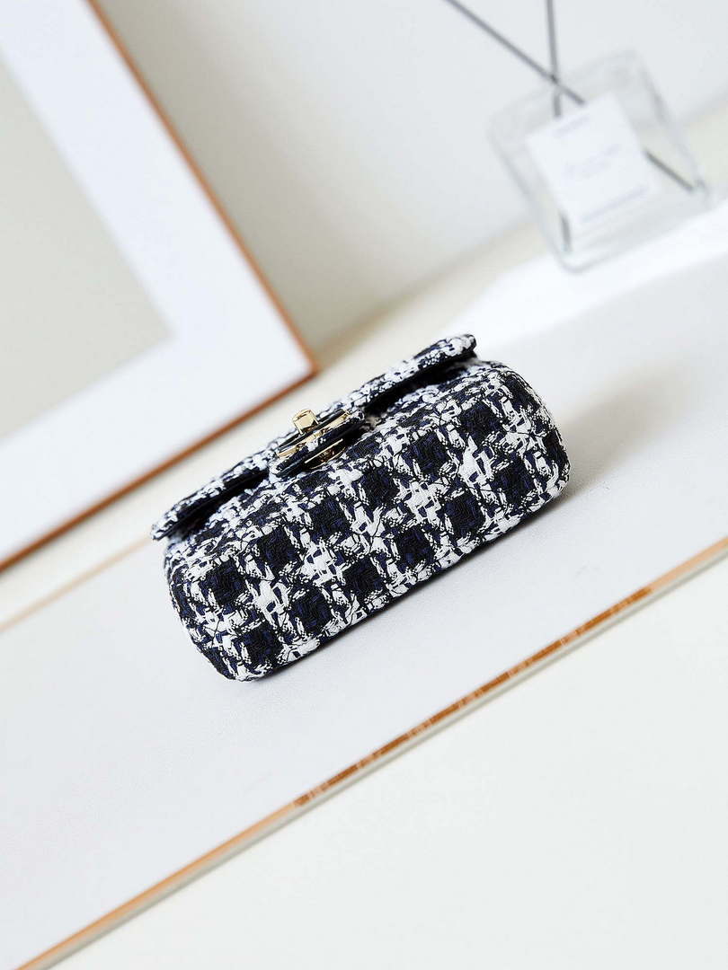 Chanel AS3782 MINI Flap Bag 23P Tweed Gold-Tone Metal 16cm Black & White - Default Title - View 5