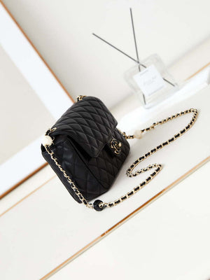 Chanel AS3783 Small Flap Bag 23P Lambskin Gold-Tone Metal 18.5 cm Black - Default Title - View 4