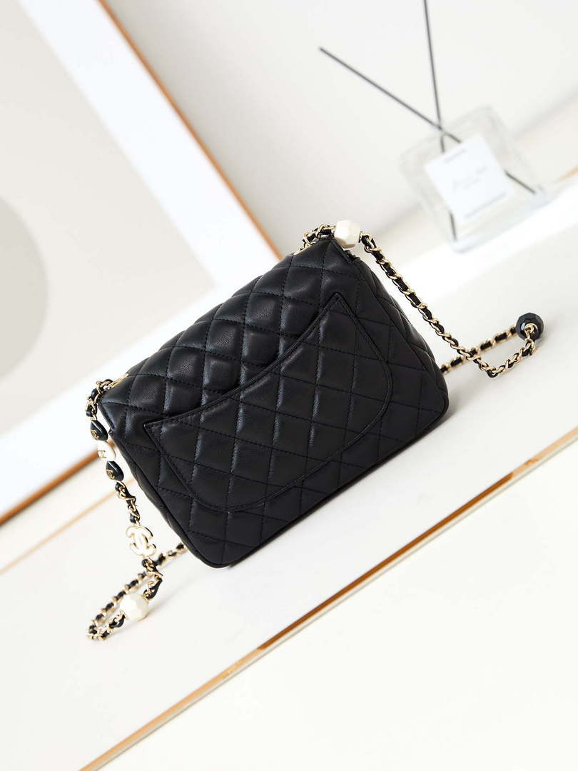 Chanel AS3783 Small Flap Bag 23P Lambskin Gold-Tone Metal 18.5 cm Black - Default Title - View 5