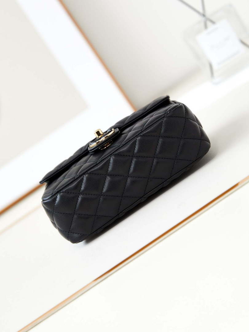 Chanel AS3783 Small Flap Bag 23P Lambskin Gold-Tone Metal 18.5 cm Black