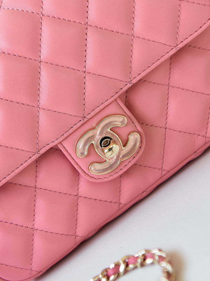 Chanel AS3783 Small Flap Bag 23P Lambskin Gold-Tone Metal 18.5 cm Pink - Default Title - View 2
