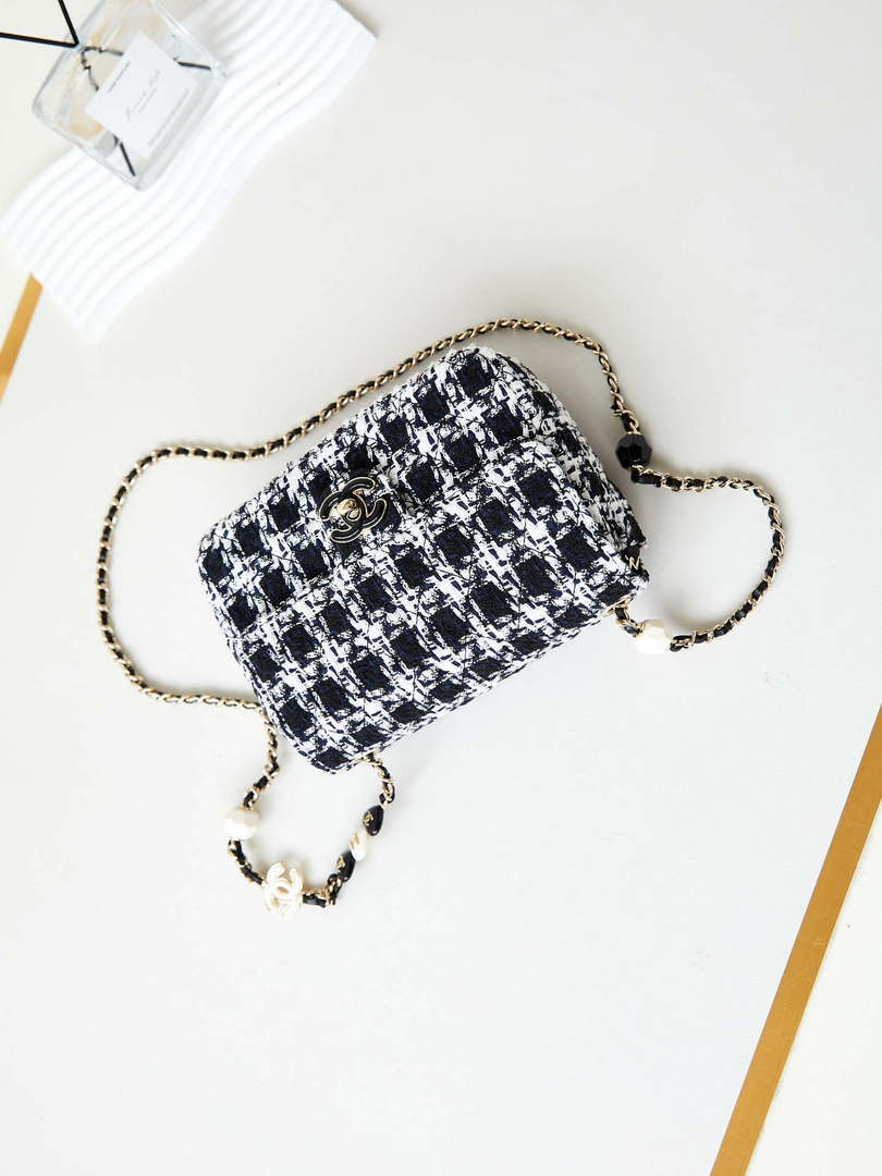 Chanel AS3783 Small Flap Bag 23P Tweed Gold-Tone Metal 18.5 cm White and Black - Default Title - View 7