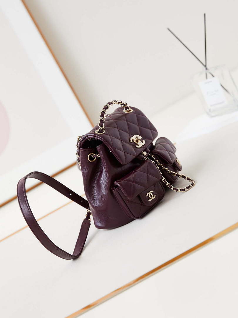 Chanel AS3787 Small Backpack Grained Shiny Calfskin & Gold-Tone Metal Wine Red