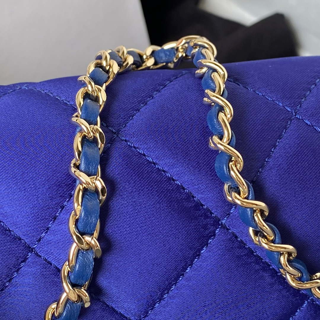 Chanel AS3791 Flap Bag Velvet and Lambskin Blue