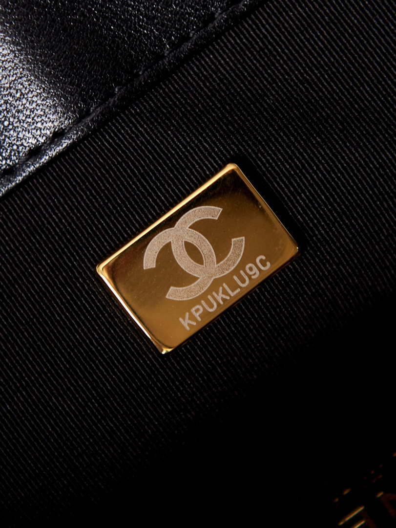 Chanel AS3855 Flap bag With Chain shiny Lambskin & Gold-Tone Metal Black