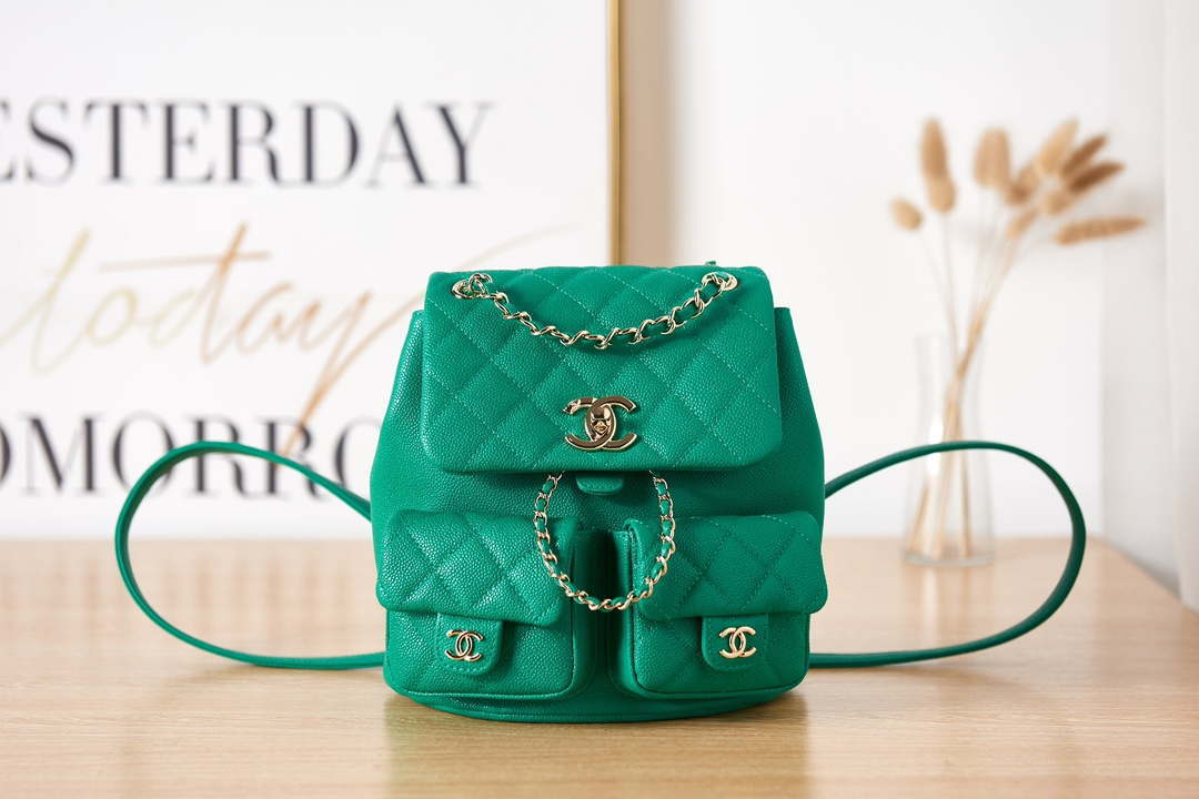 Chanel AS3860 Backpack Grained Shiny Calfskin & Gold-Tone Metal Green - Default Title - View 2