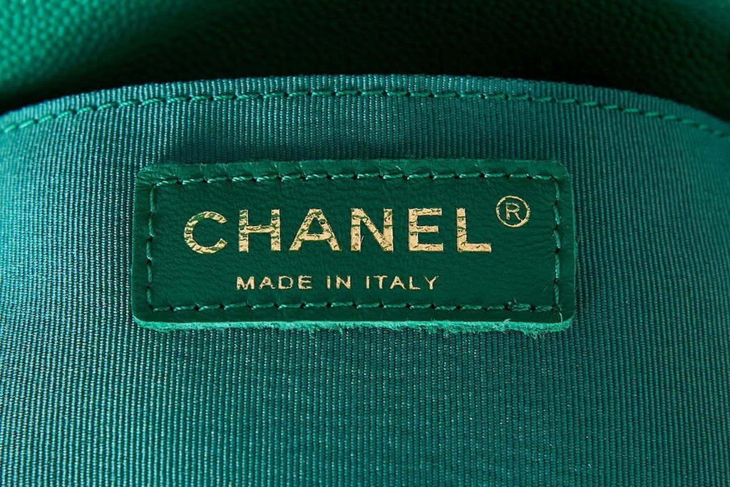 Chanel AS3860 Backpack Grained Shiny Calfskin & Gold-Tone Metal Green