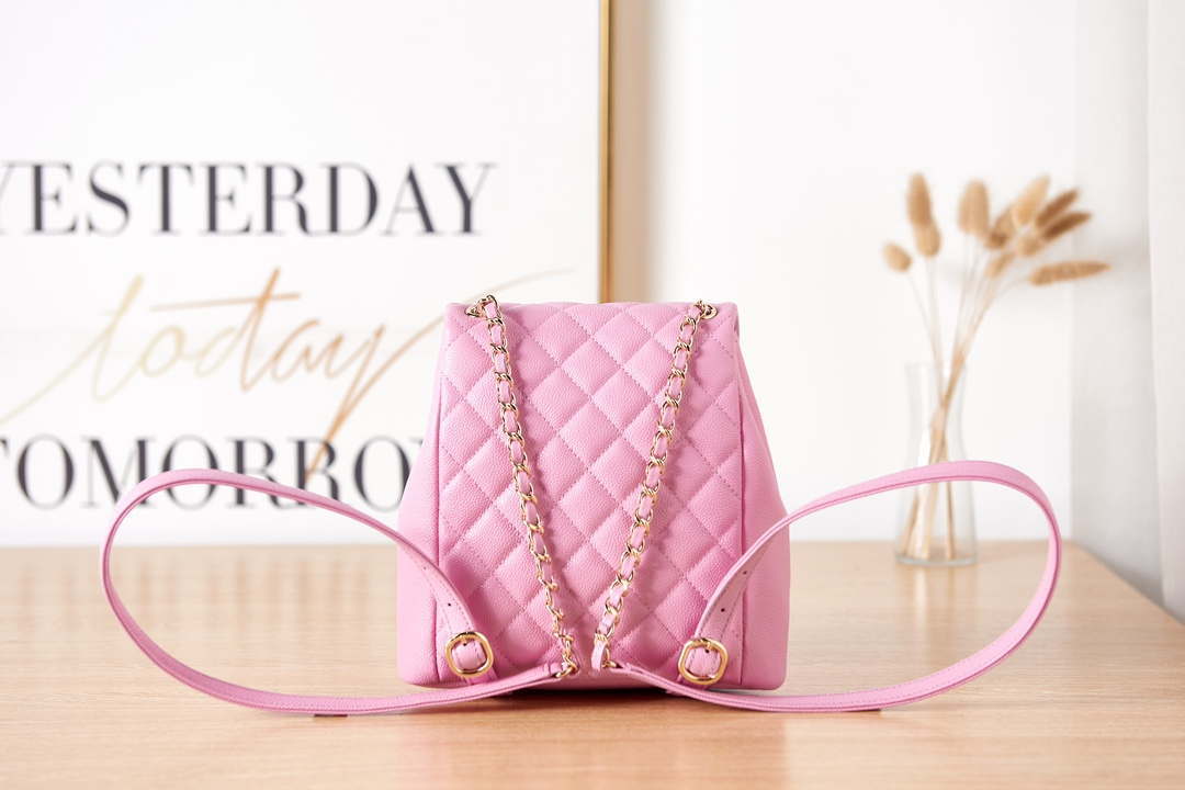 Chanel AS3860 Backpack Grained Shiny Calfskin & Gold-Tone Metal Pink
