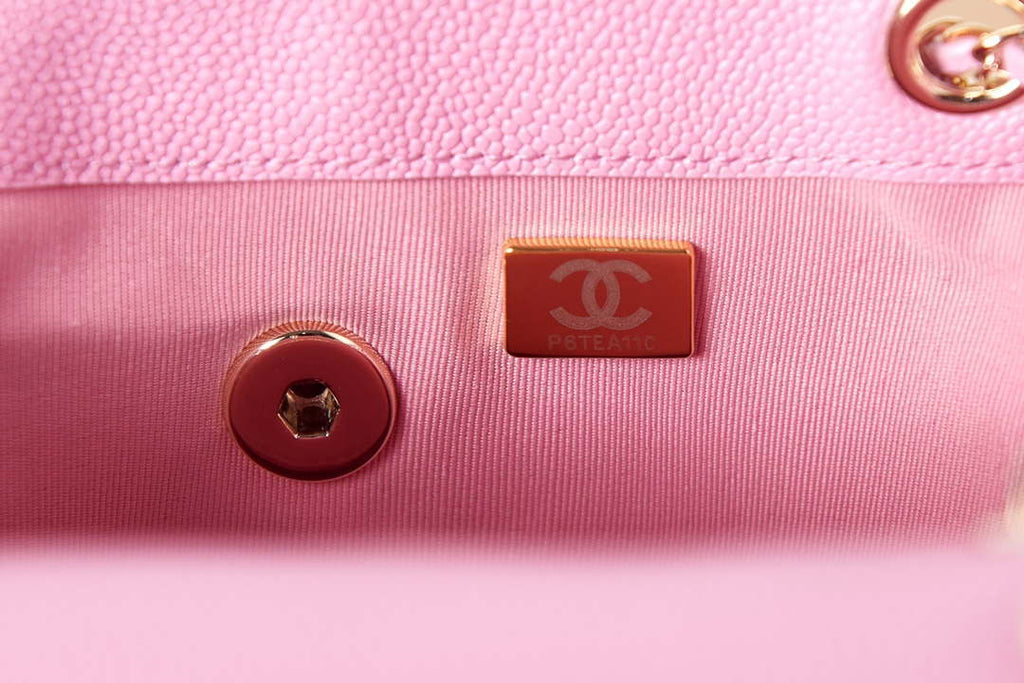 Chanel AS3860 Backpack Grained Shiny Calfskin & Gold-Tone Metal Pink