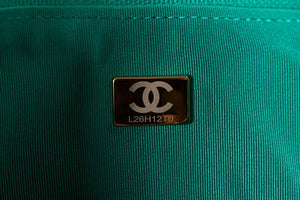 Chanel AS3917 Clutch With Chain Lambskin & Shiny Light Gold Metal Green - Default Title - View 8