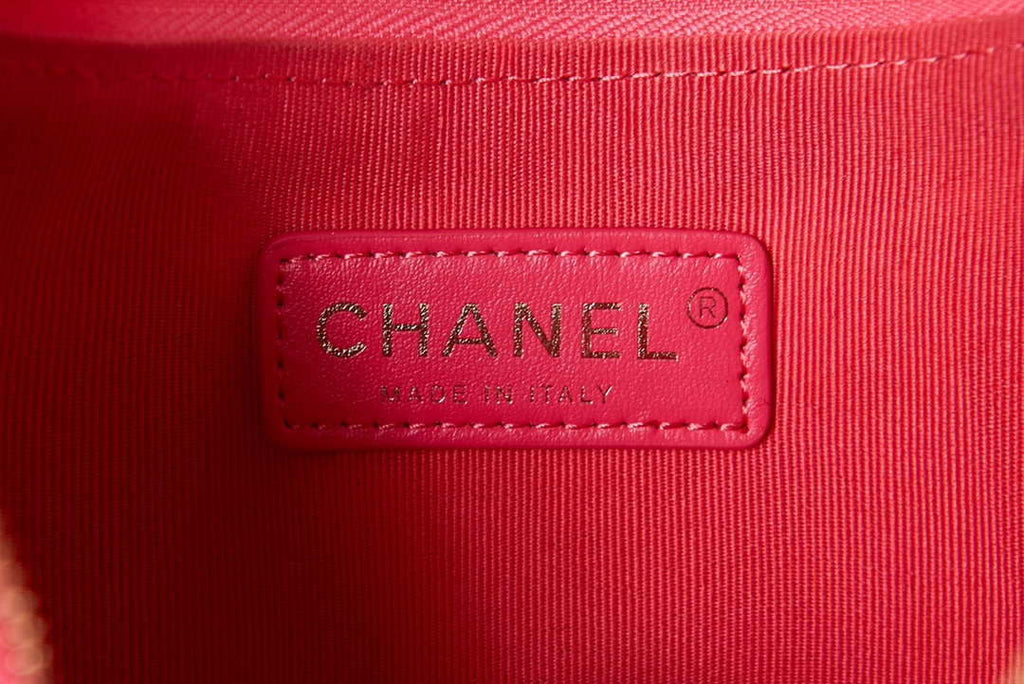 Chanel AS3917 Clutch With Chain Lambskin & Shiny Light Gold Metal Red