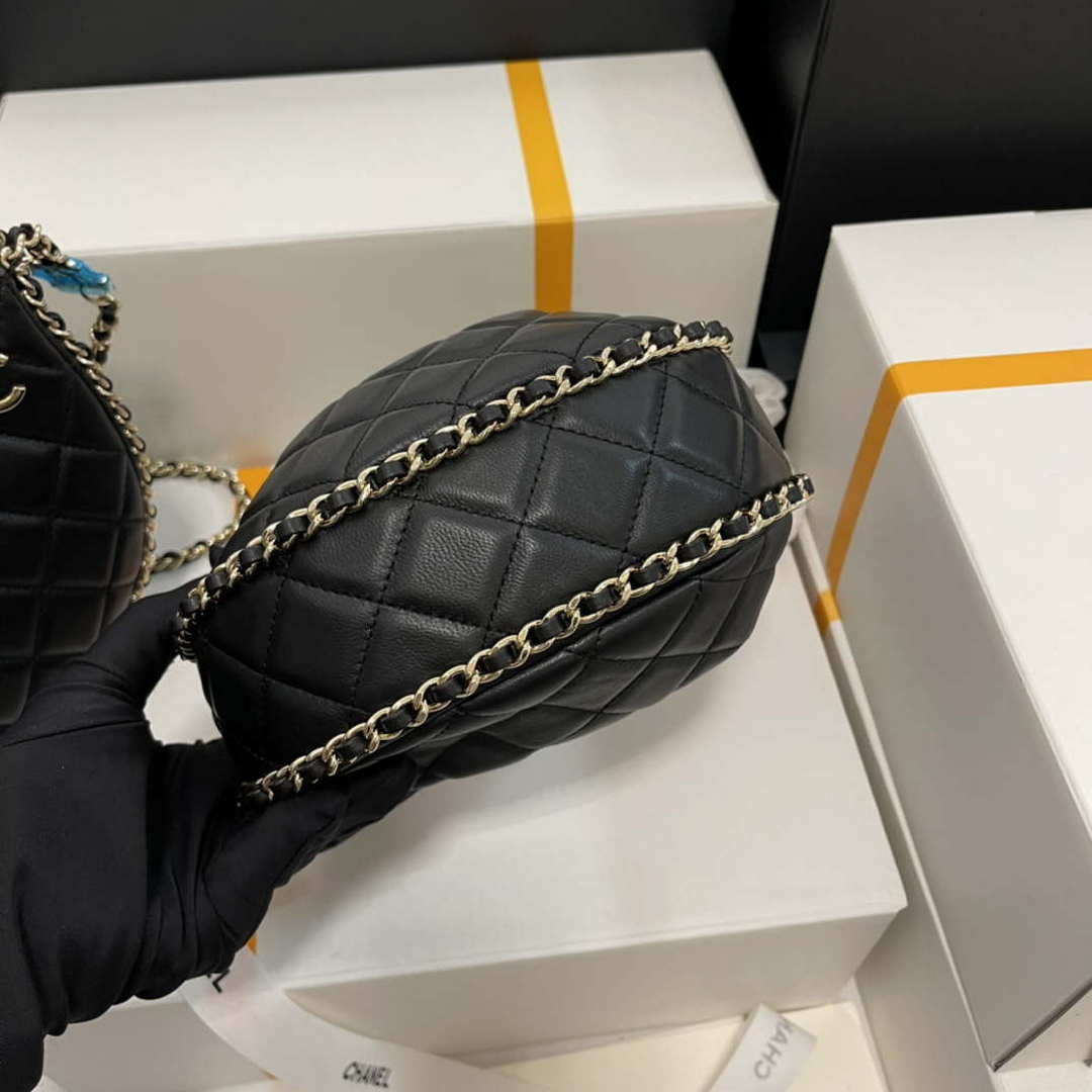 Chanel AS3917 Small Hobo Bag Lambskin & Shiny Light Gold Metal Black - Default Title - View 7