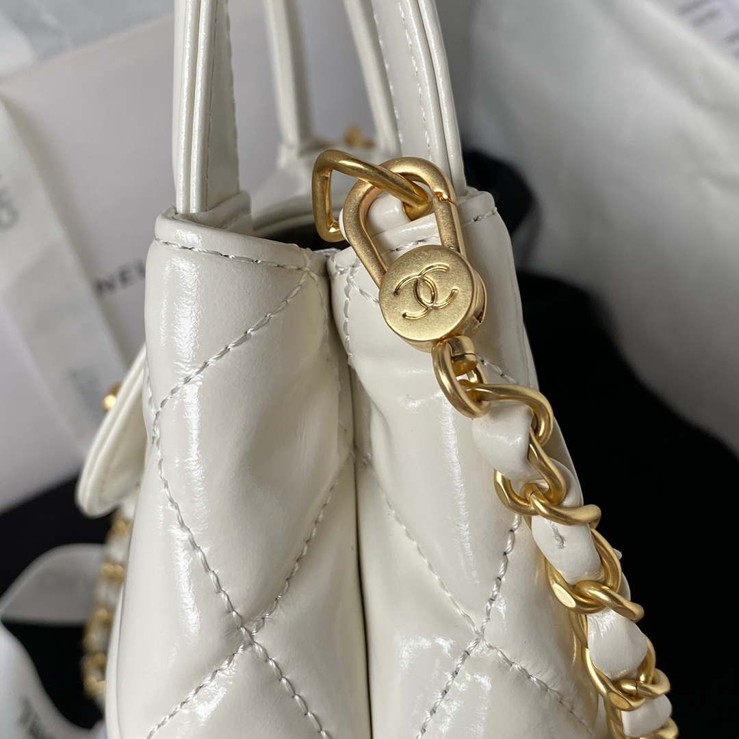 Chanel AS3970 Flap Bag with top handle Lambskin gold tone metal White - Default Title - View 4