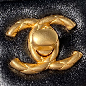 Chanel AS3973 Small Vanity Case Lambskin bag with top handle Black Gold - Default Title - View 2