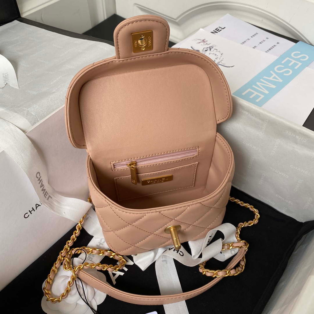 Chanel AS3973 Small Vanity Case Lambskin bag Nude Pink