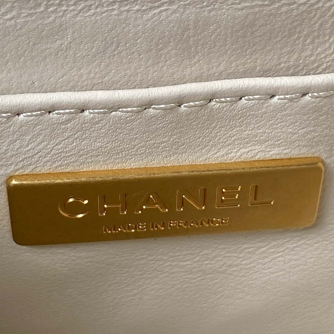 Chanel AS3973 Small Vanity Case Lambskin bag White - Default Title - View 7