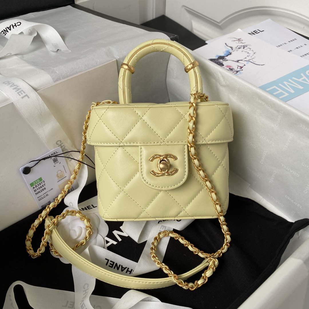 Chanel AS3973 Small Vanity Case Lambskin bag Yellow - Default Title - View 1
