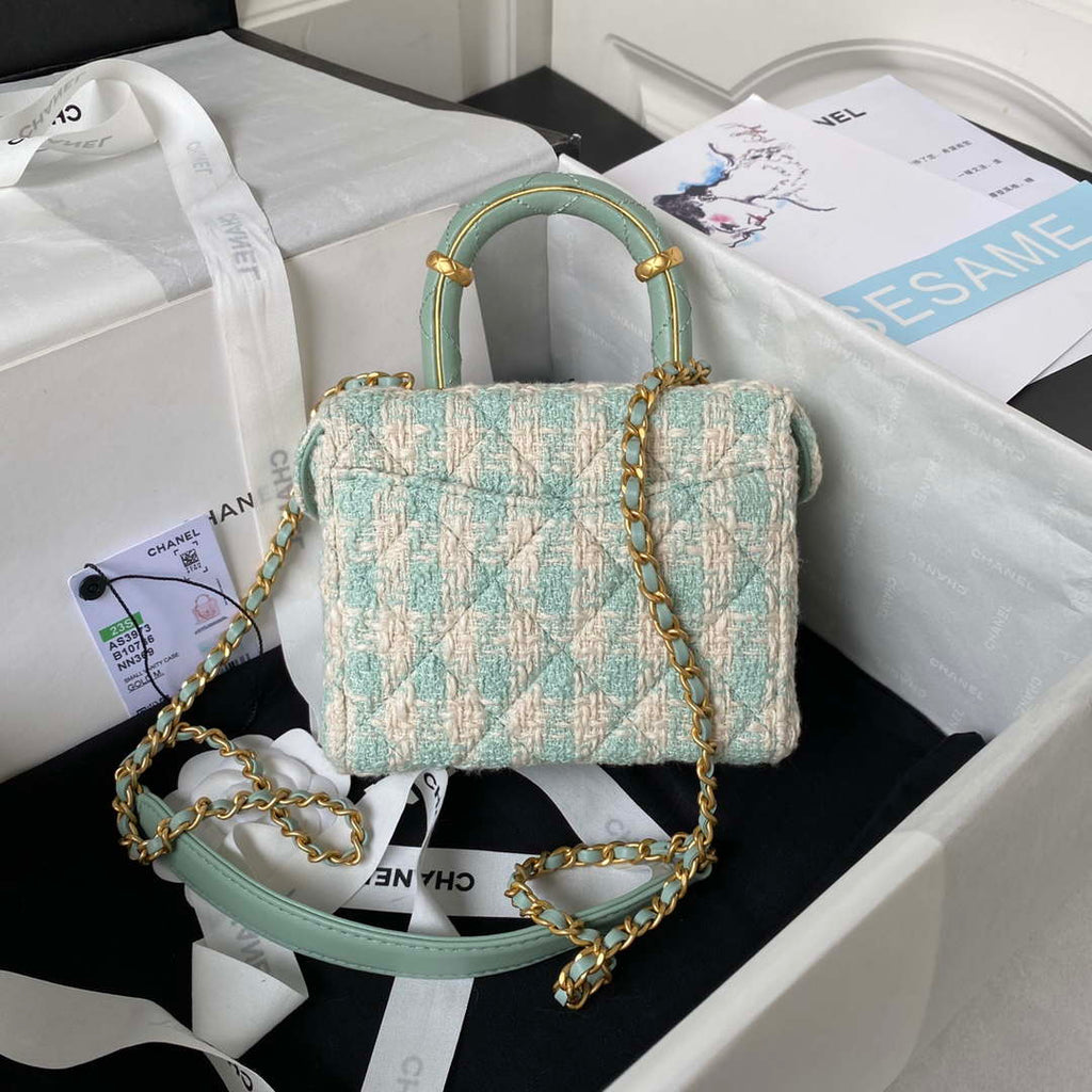 Chanel AS3973 Small Vanity Case Tweed Lambskin & Gold Metal Green & White