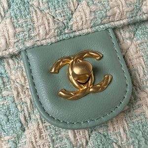 Chanel AS3973 Small Vanity Case Tweed Lambskin & Gold Metal Green & White - Default Title - View 3