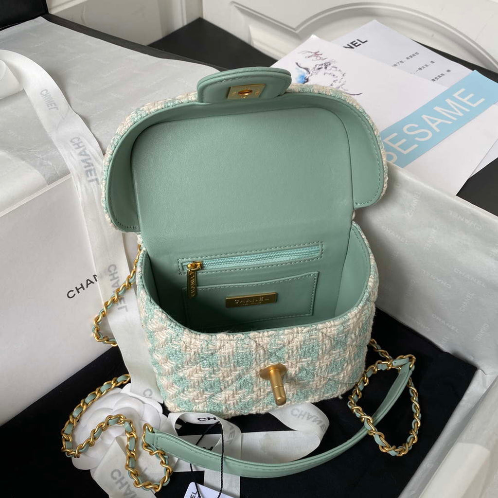 Chanel AS3973 Small Vanity Case Tweed Lambskin & Gold Metal Green & White
