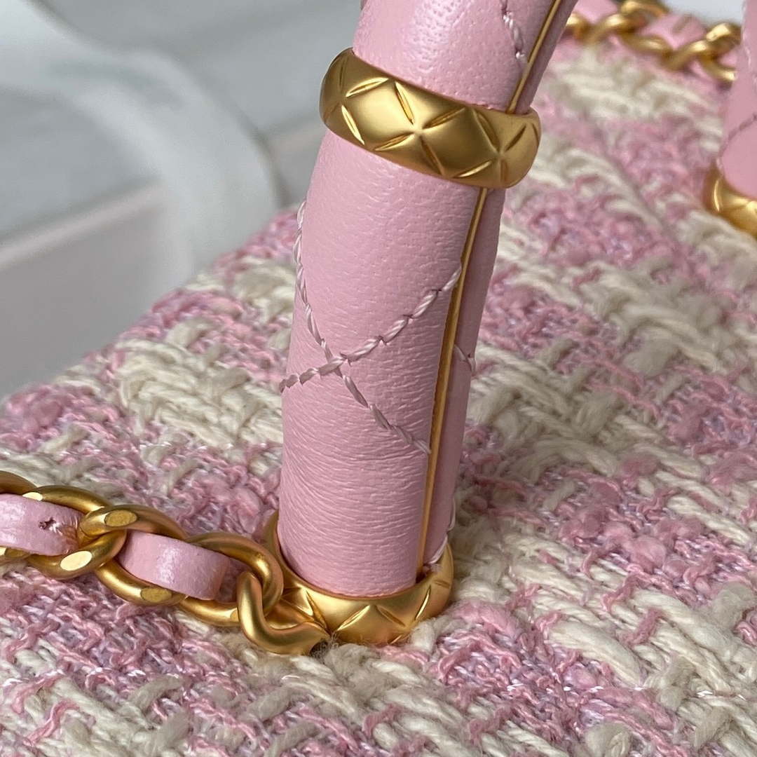 Chanel AS3973 Small Vanity Case Tweed Lambskin & Gold Metal Pink & Ecru - Default Title - View 9