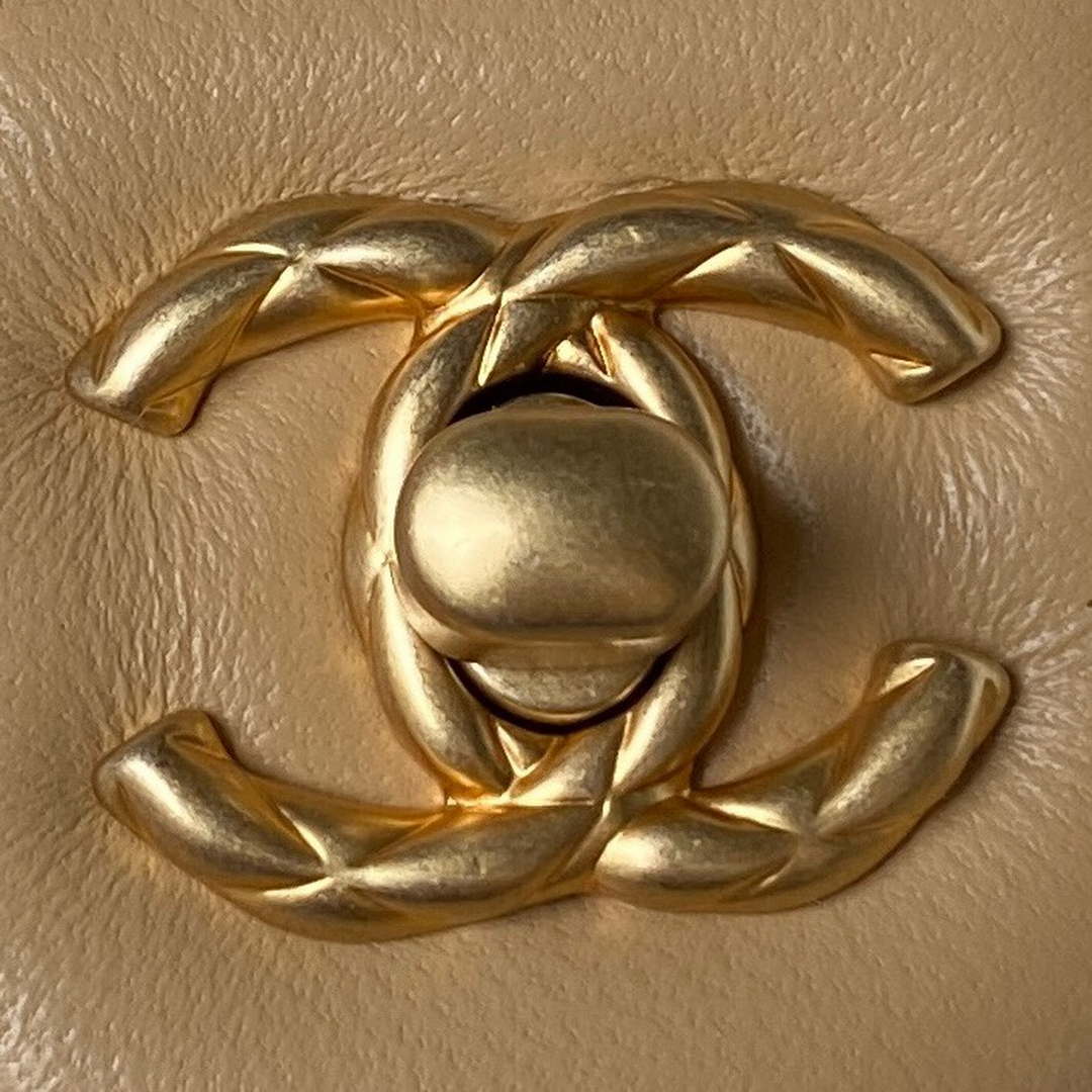 Chanel AS3973 Small Vanity Case Tweed Lambskin & Gold Metal Yellow & White - Default Title - View 3