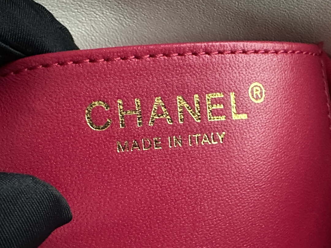 Chanel AS3979 Mini Flap Bag Lambskin Plexi & Gold-Tone Meta White - Default Title - View 8