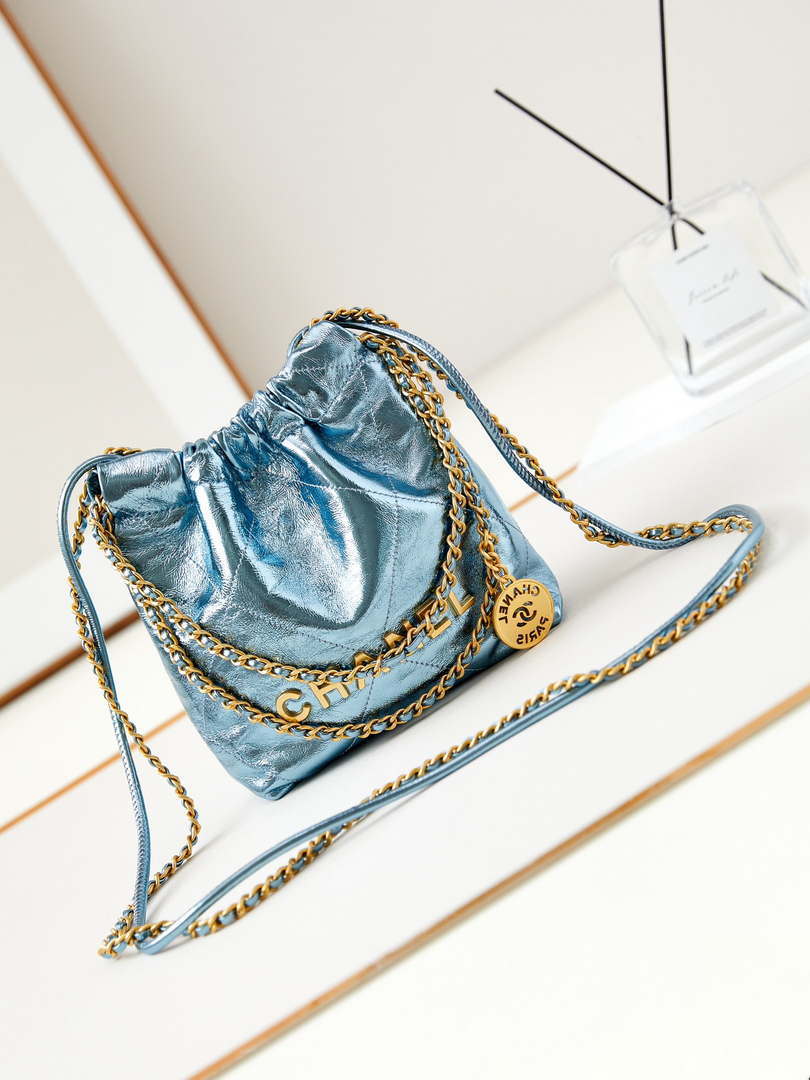 Chanel AS3980 22 Mini Handbag Fantasy color Calfskin & Gold-Tone Metal Blue - Default Title - View 1