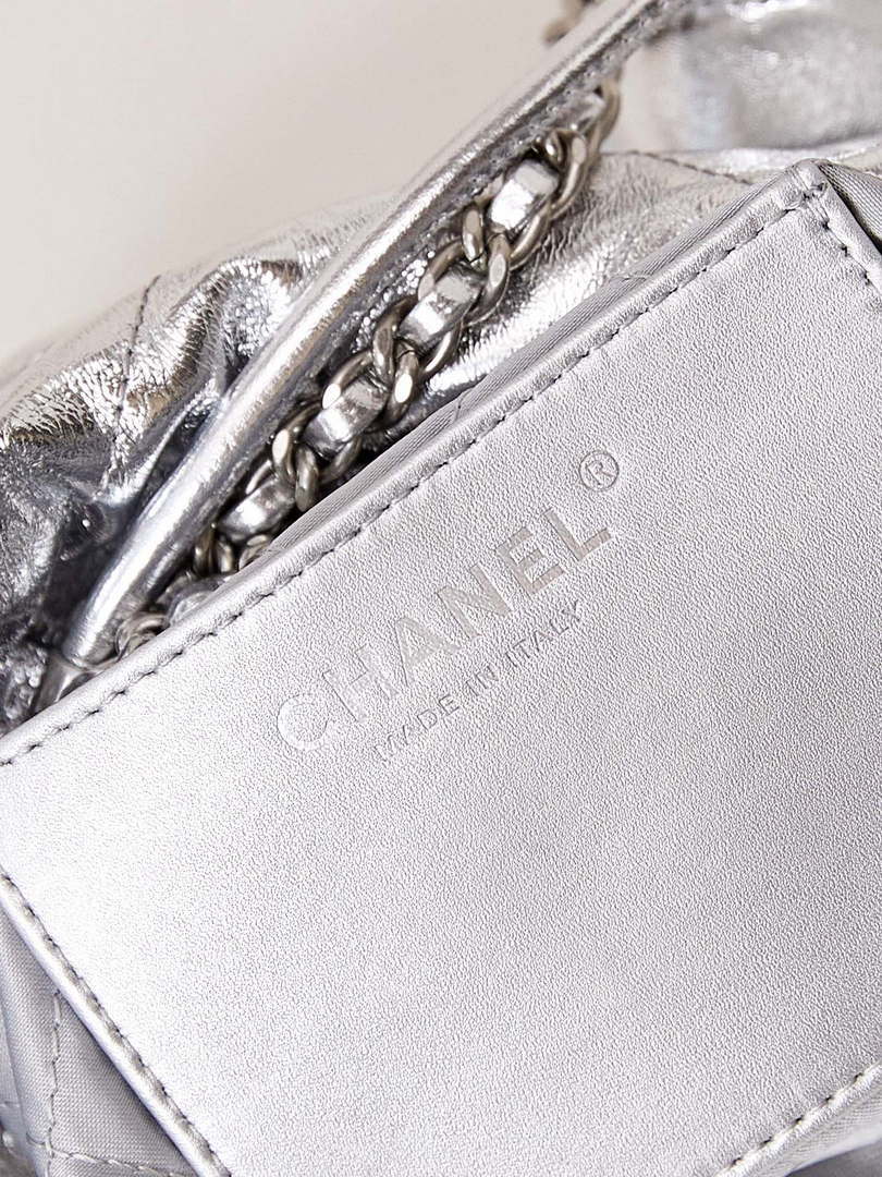 Chanel AS3980 22 Mini Handbag Fantasy color Calfskin & Silver-Tone Metal Silver