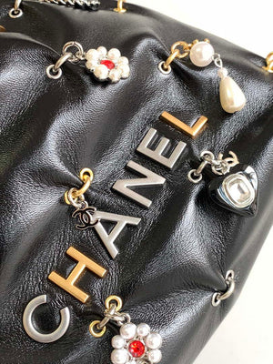 Chanel AS3980 22 Mini Handbag Black Calfskin & Gold-Tone Metal - Default Title - View 5