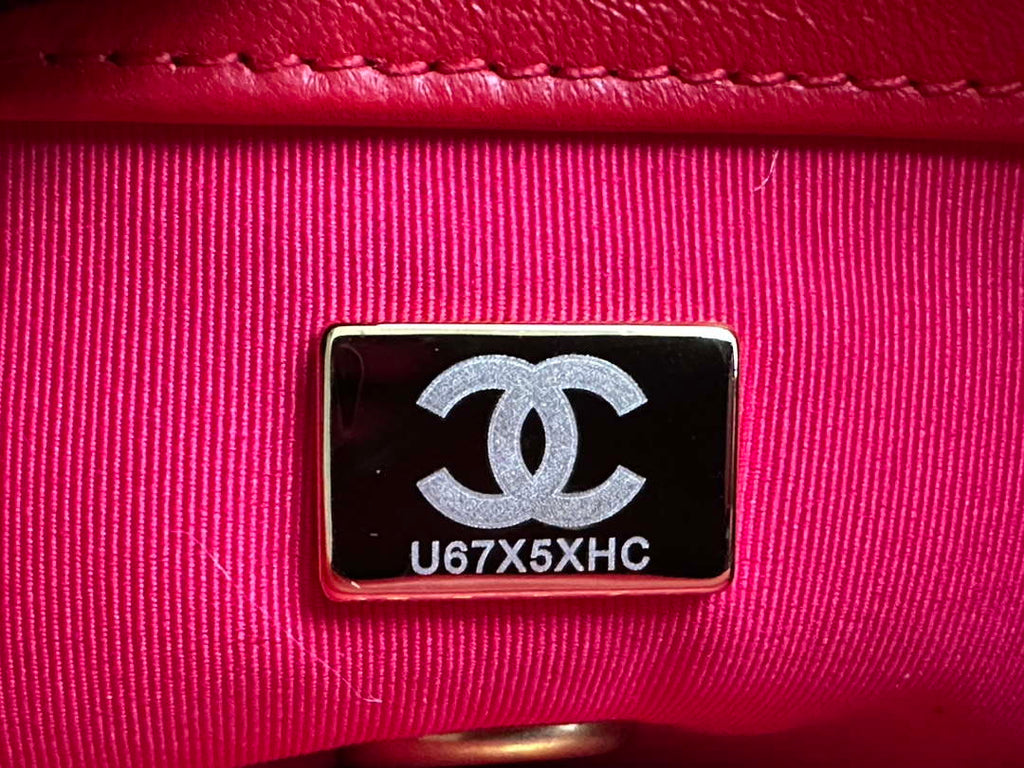 Chanel AS3986 Small Flap Bag Lambskin Plexi & Gold-Tone Meta Red
