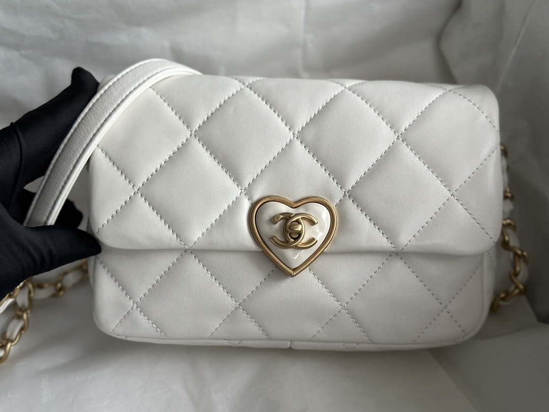 Chanel AS3986 Small Flap Bag Lambskin Plexi & Gold-Tone Metal White