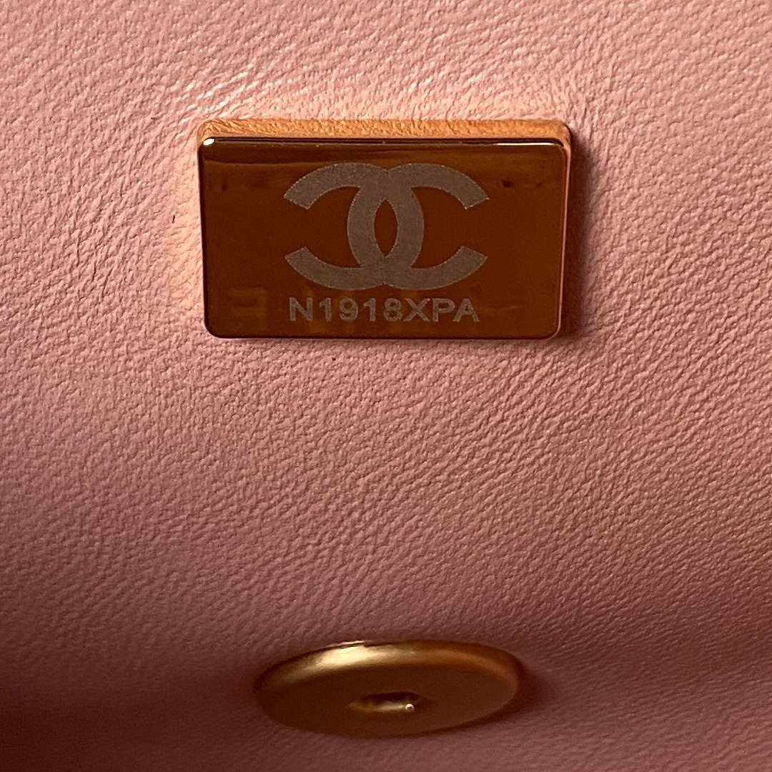 Chanel AS4040 Mini Flap Classic Bag 18 Woc Camellia Lambskin Pink - Default Title - View 8