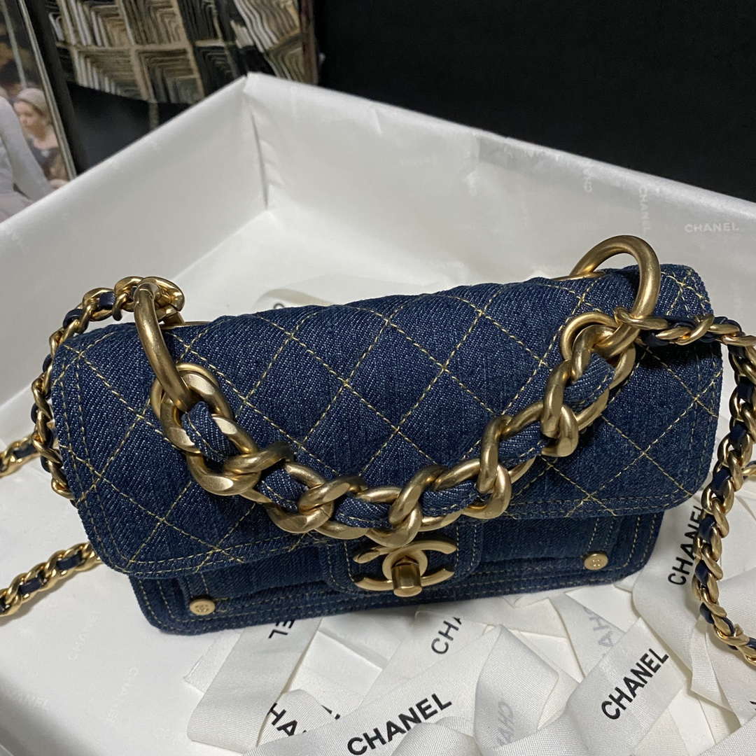 Chanel AS4051 Flap Bag Denim canvas Gold Metal Blue - Default Title - View 3