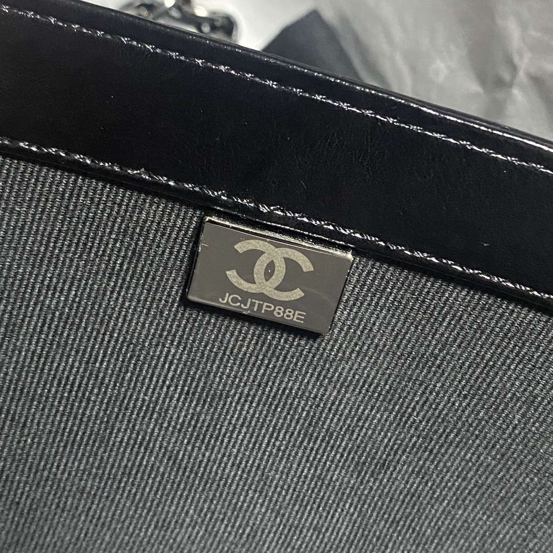 Chanel AS4051 Flap Bag Lambskin Black Metal with Black - Default Title - View 9