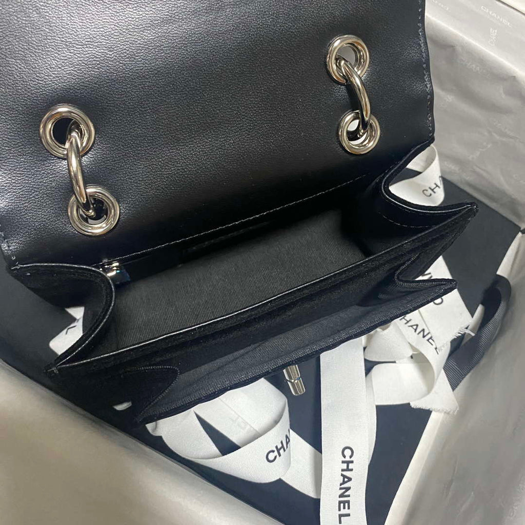 Chanel AS4051 Flap Bag Velvet Silver Metal Black