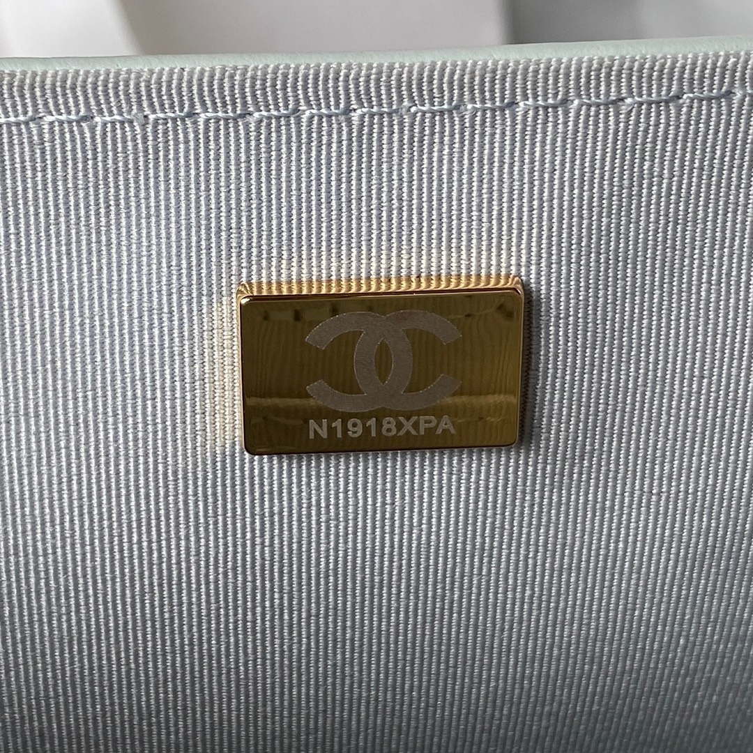 Chanel AS4051 Small Flap Classic Bag CF Lambskin Light Blue Gold - Default Title - View 8