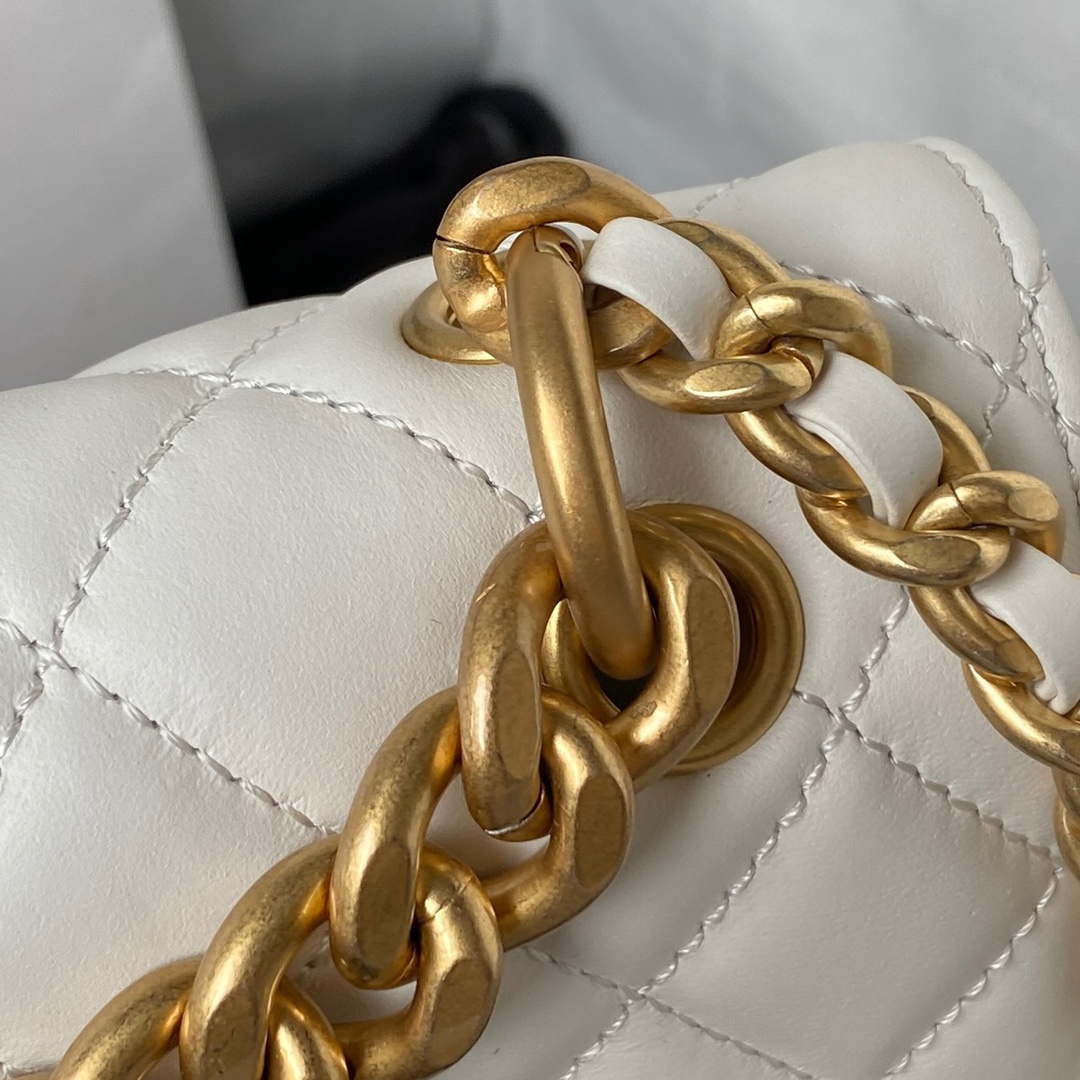 Chanel AS4051 Small Flap Classic Bag CF Lambskin White Gold
