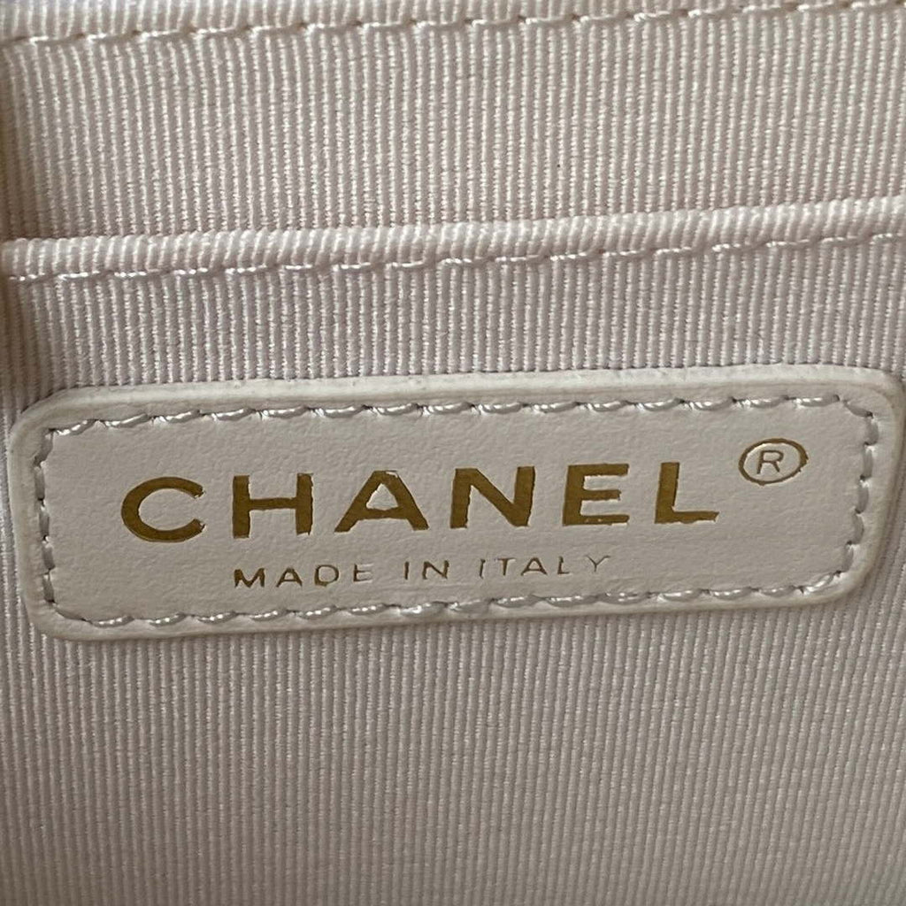 Chanel AS4051 Small Flap Classic Bag CF Lambskin White Gold