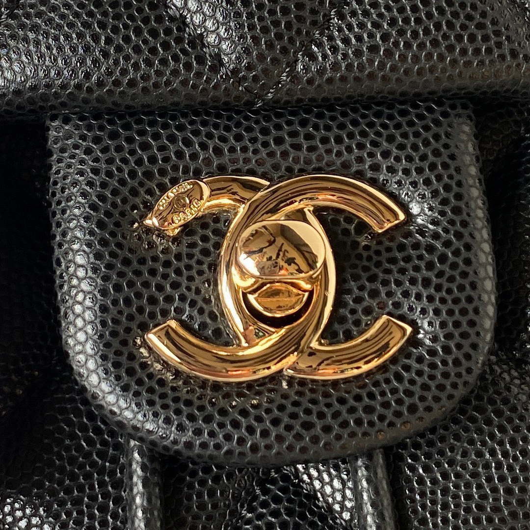Chanel AS4058 Backpack Grained Shiny Calfskin & Gold-Tone Metal Black - Default Title - View 3
