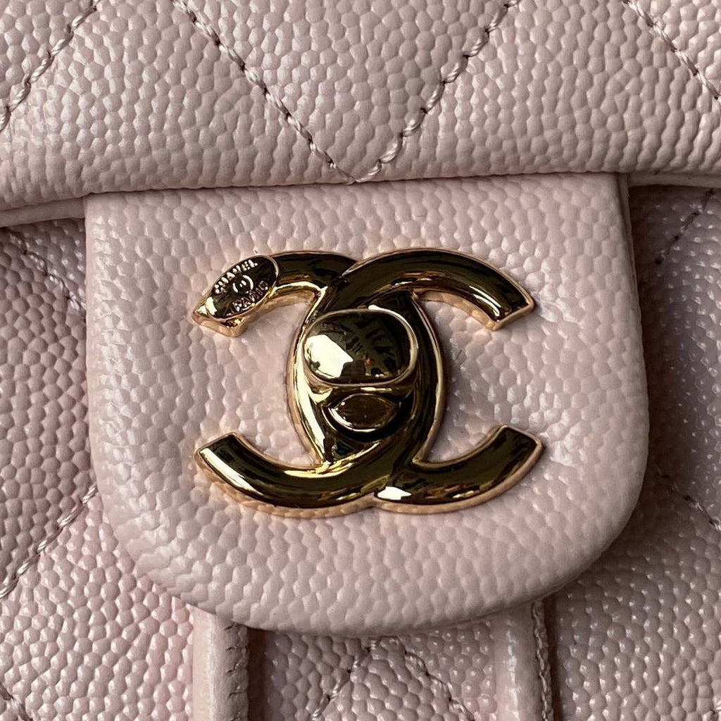 Chanel AS4058 Backpack Grained Shiny Calfskin & Gold-Tone Metal Pink