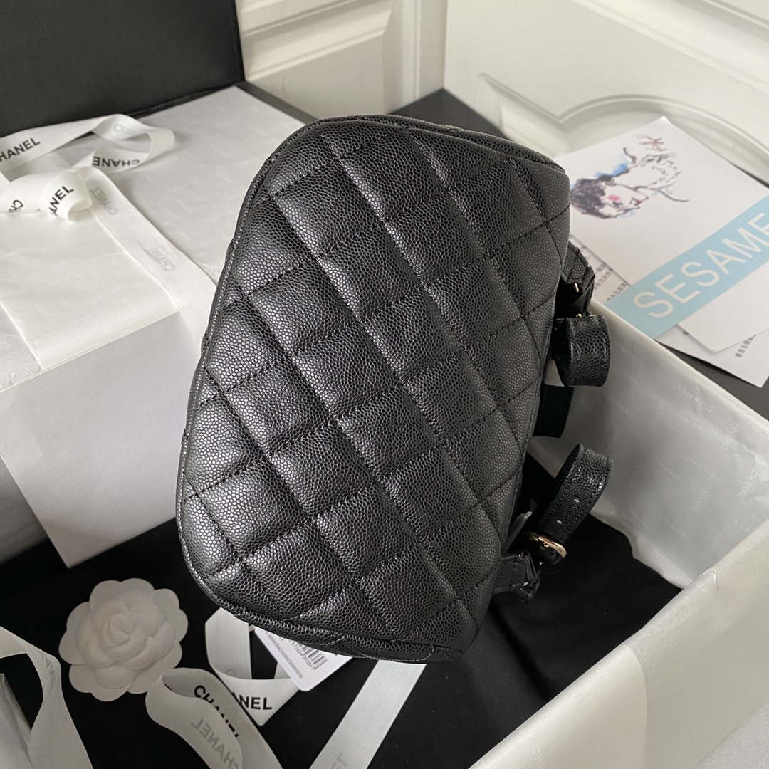 Chanel AS4059 Large Backpack Grained Shiny Calfskin & Gold-Tone Metal Black - Default Title - View 9