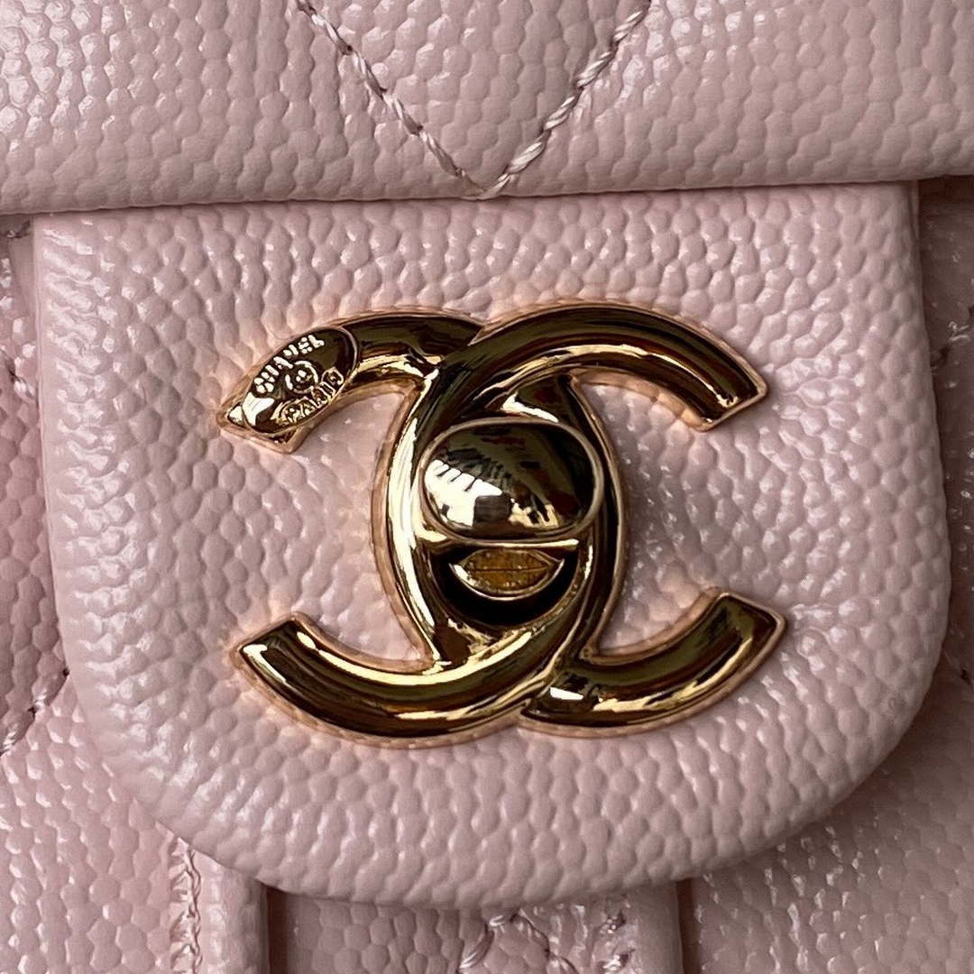 Chanel AS4059 Large Backpack Grained Shiny Calfskin & Gold-Tone Metal Pink - Default Title - View 3