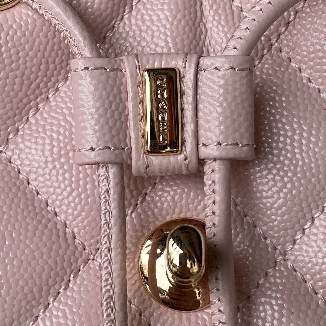 Chanel AS4059 Large Backpack Grained Shiny Calfskin & Gold-Tone Metal Pink