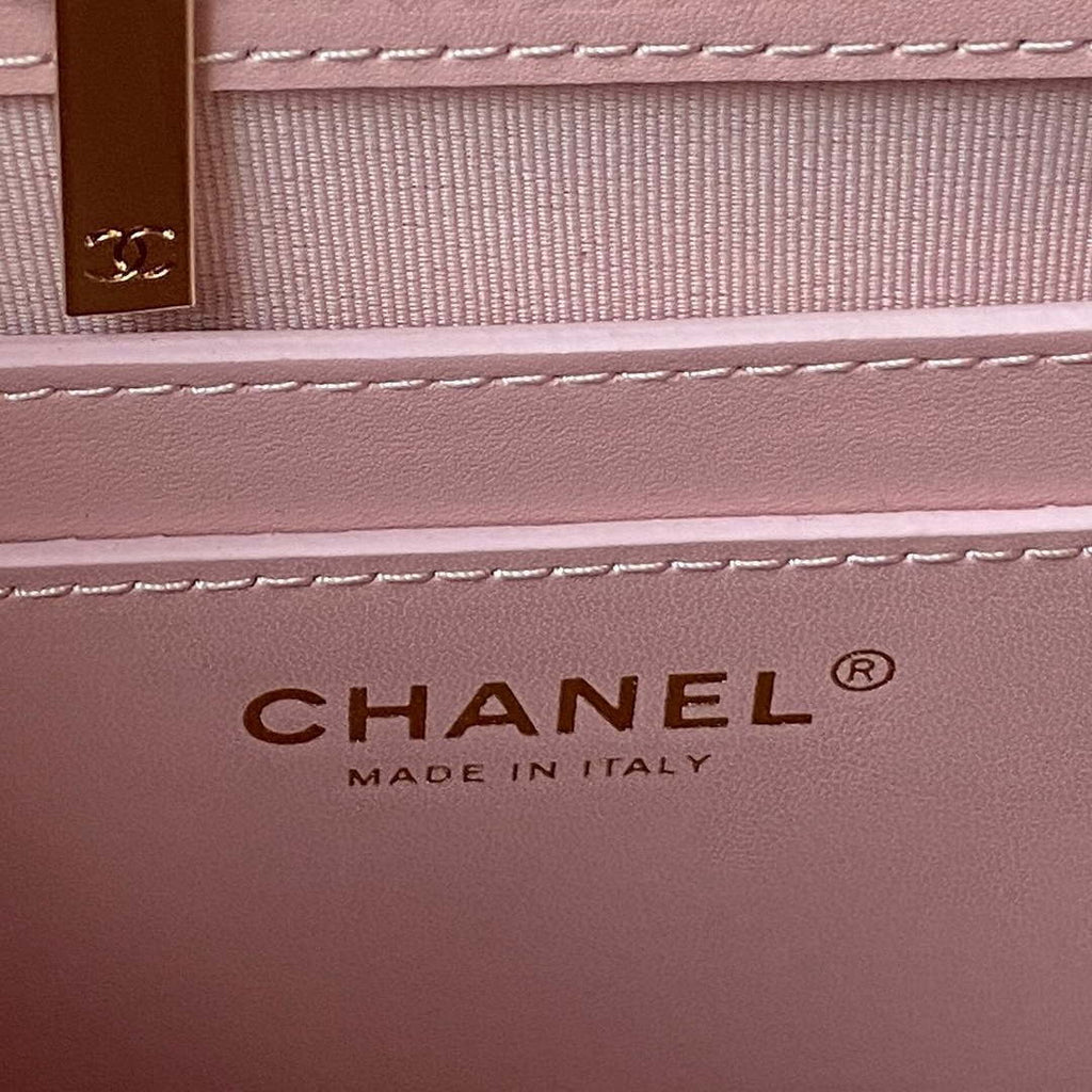 Chanel AS4059 Large Backpack Grained Shiny Calfskin & Gold-Tone Metal Pink